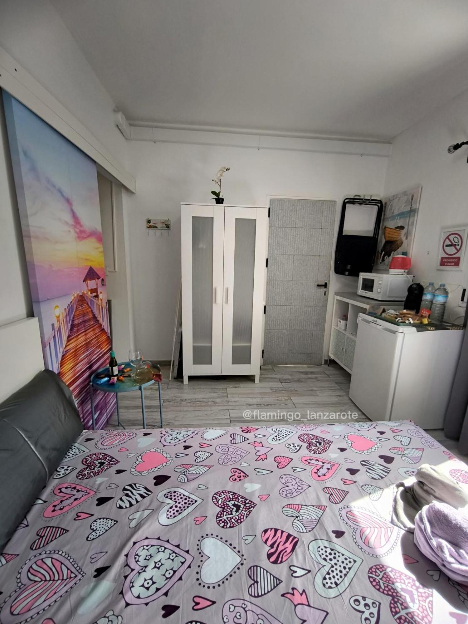 Habitacion Flamingo, Entrada Privada Y Bano Privado En Suite By Flamingo House, No Fumadores Arrecife  Extérieur photo
